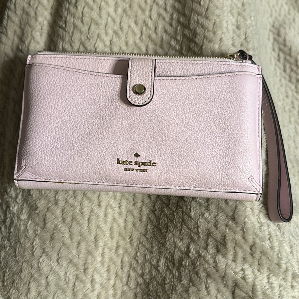 kate spade | Bags | Blush Pink Kate
Spade Wallet